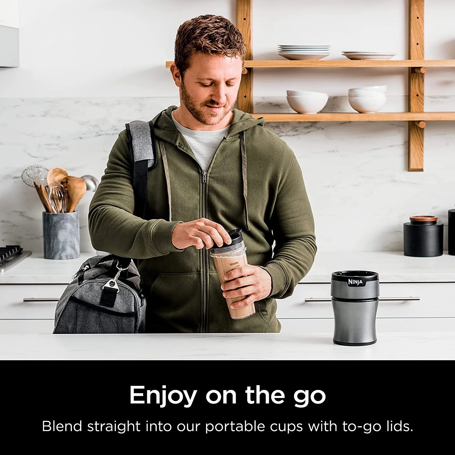 Compact Personal Blender, 900-Peak-Watt Motor, Silver P942971