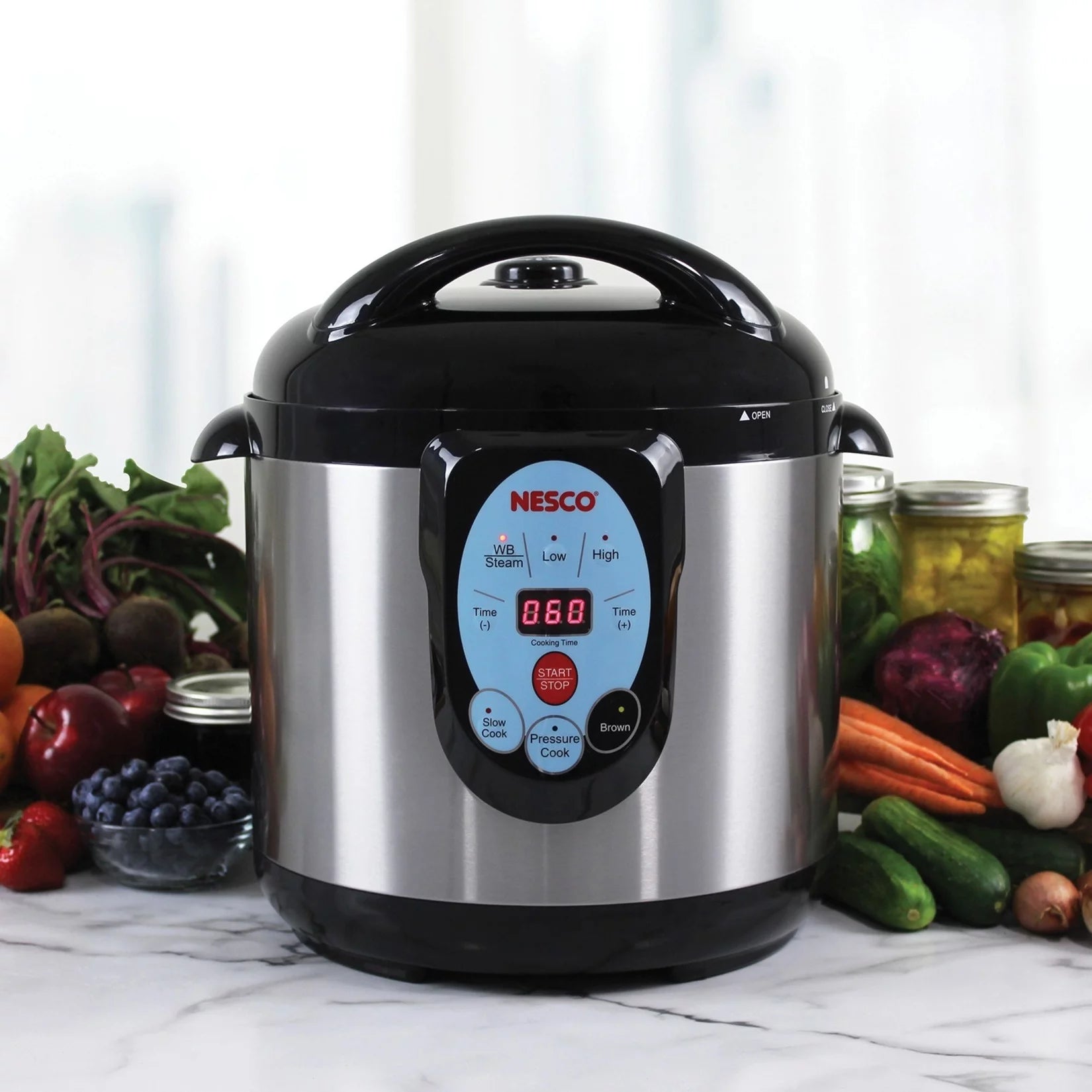 9.5-Quart Digital Pressure Cooker and Canner Z686