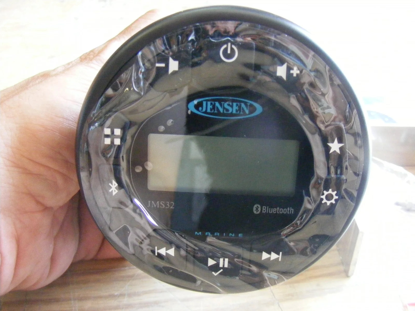 Waterproof Bluetooth Stereo U606714