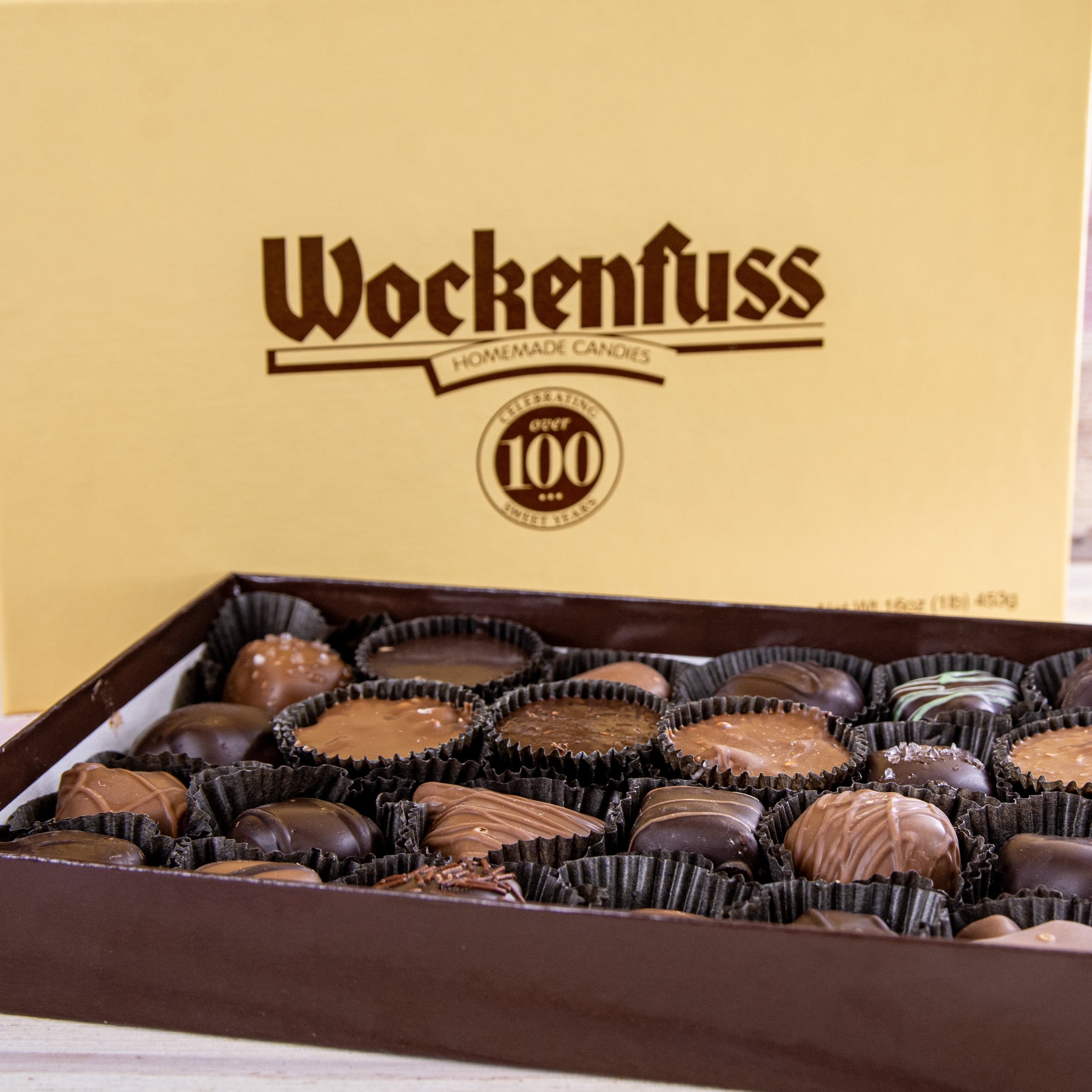 Deluxe Milk & Dark Chocolate Assortment, 1 lb. F837116