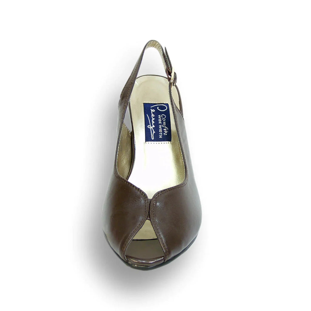 Women's Wide Width Leather Slingback Pumps N64279