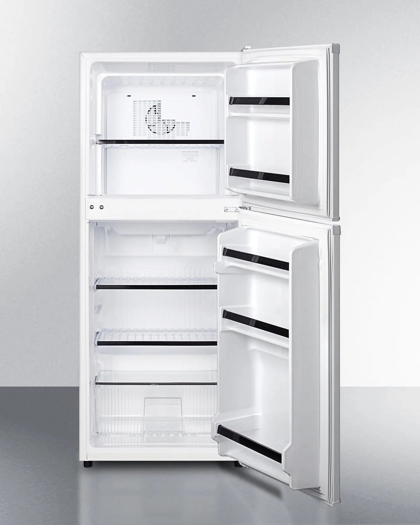 19" Wide Top Mount Refrigerator-Freezer Y67623