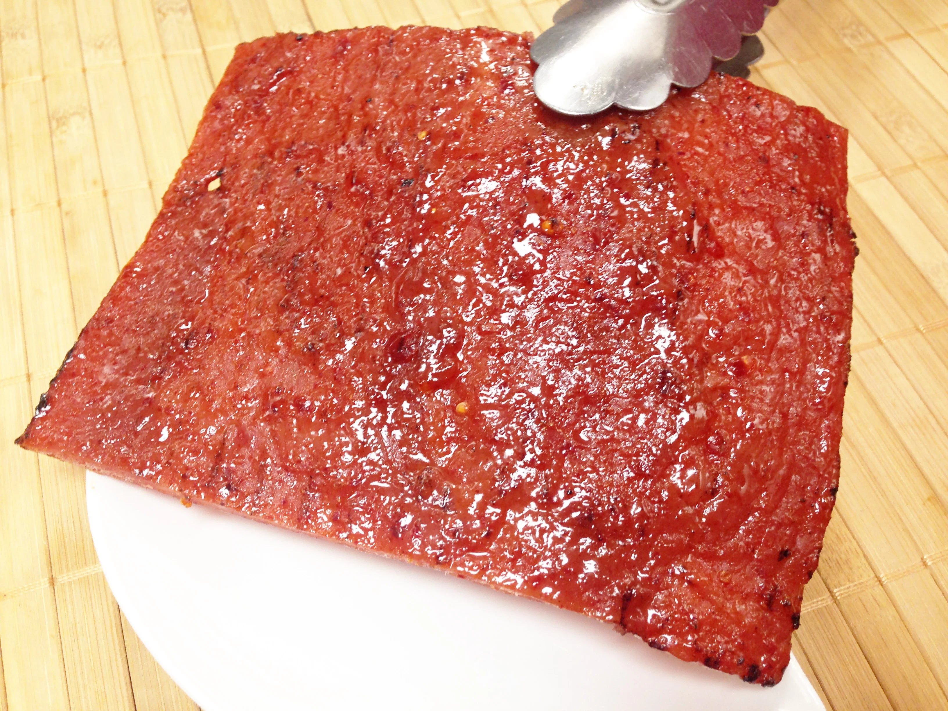 Fire-Grilled Pork Jerky Spicy 8 oz S724054