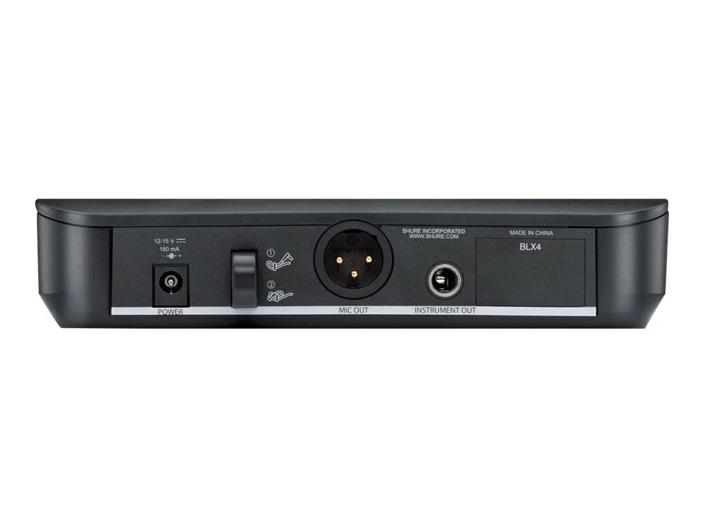 Wireless Vocal System with Dynamic Microphone E277219