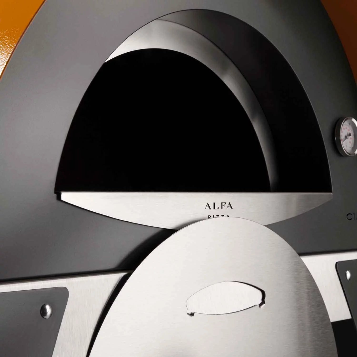 27" Wood Fired Pizza Oven on Base, Silver Gray L972970