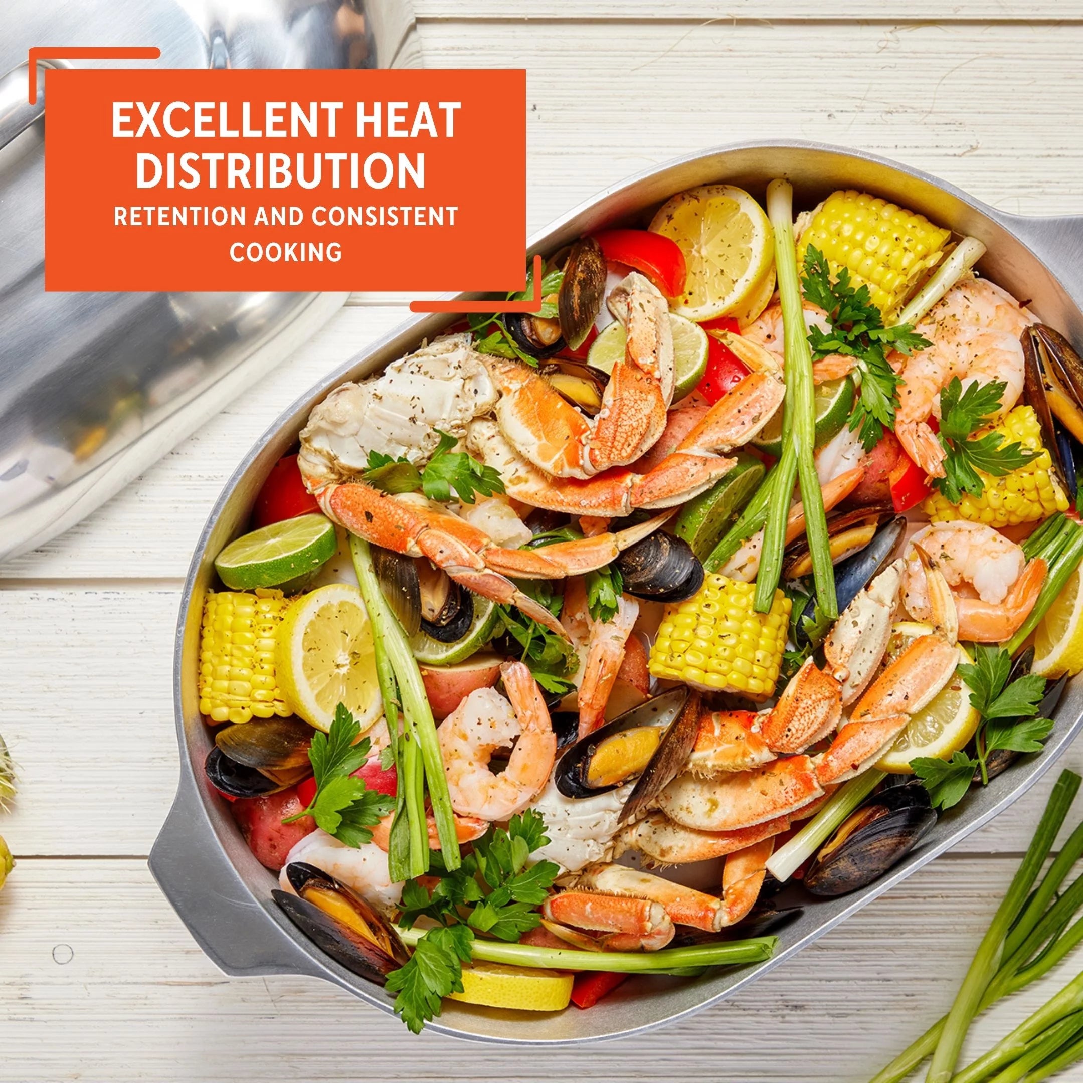 Cast Aluminum Oval Roaster Pan with Lid and Roasting Tray D325