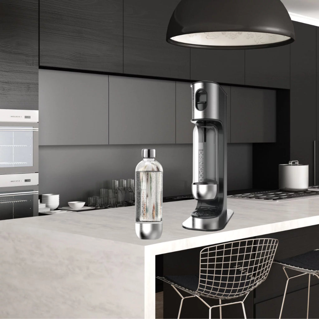 Stainless Steel Sparkling Water Machine with CO2 Cylinder and 3 Bottles K4743