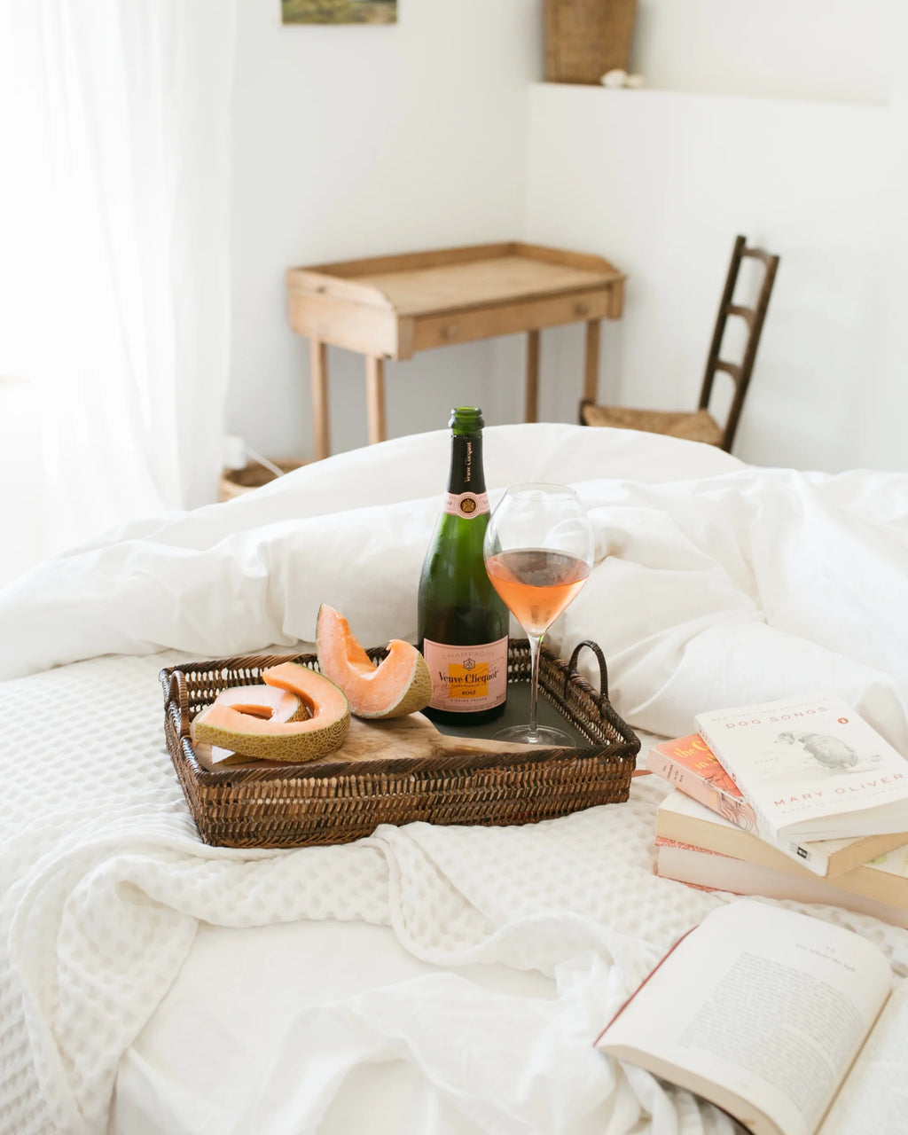 Brut Rose Sparkling Wine, France, 750 ml Y3922