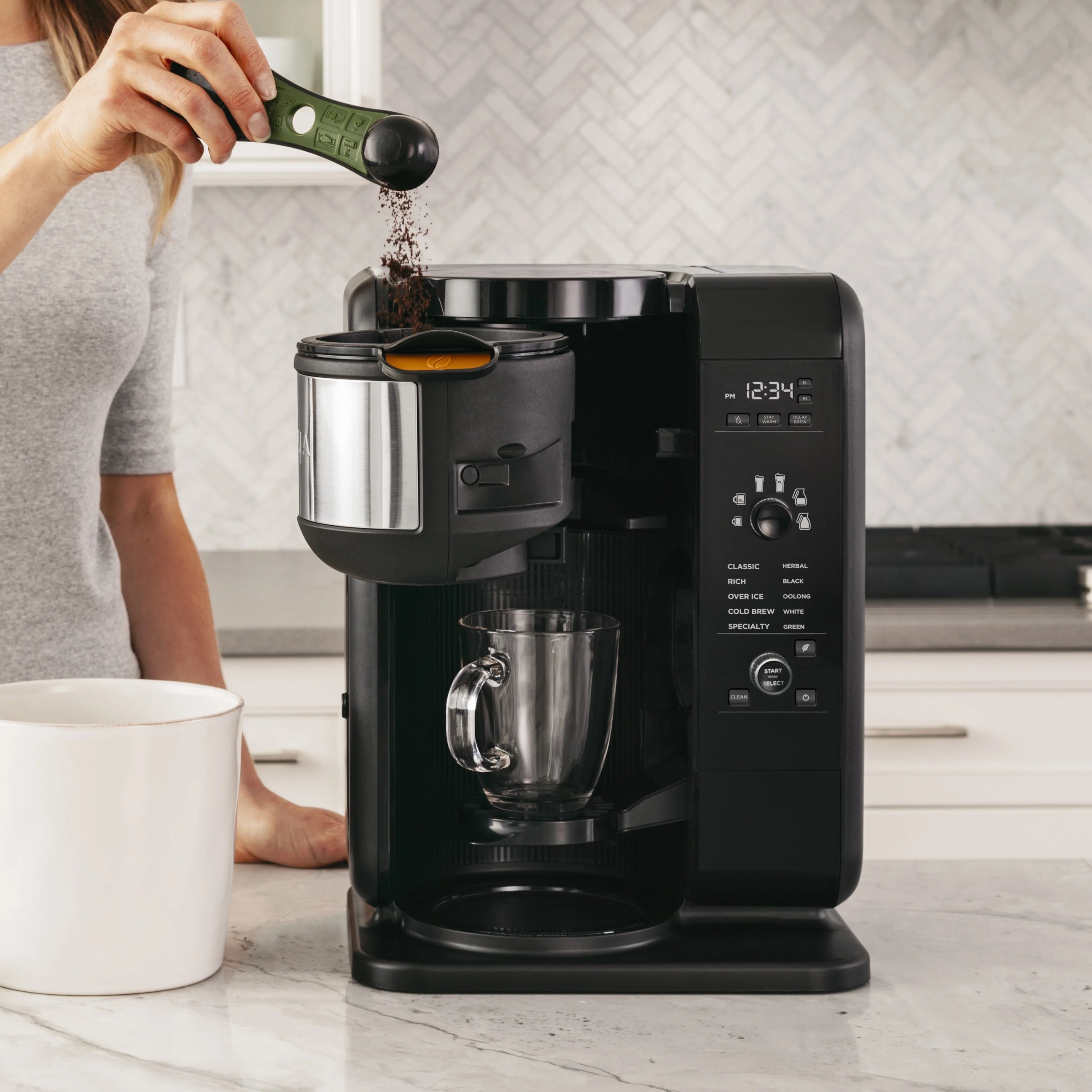 Hot & Cold Brewed Coffee Maker U10931