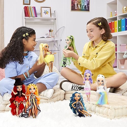 Purple 11" Fashion Doll and Playset with 2 Outfits and Accessories I60380