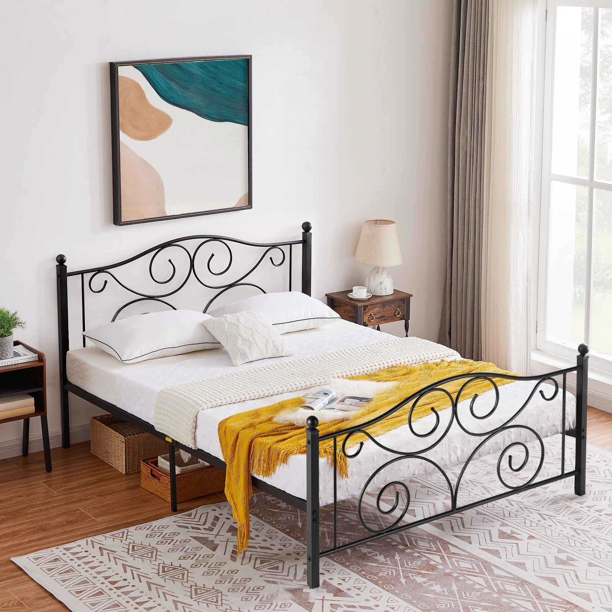 Metal Platform Bed Frame with Victorian Headboard, Full Size, Black C909