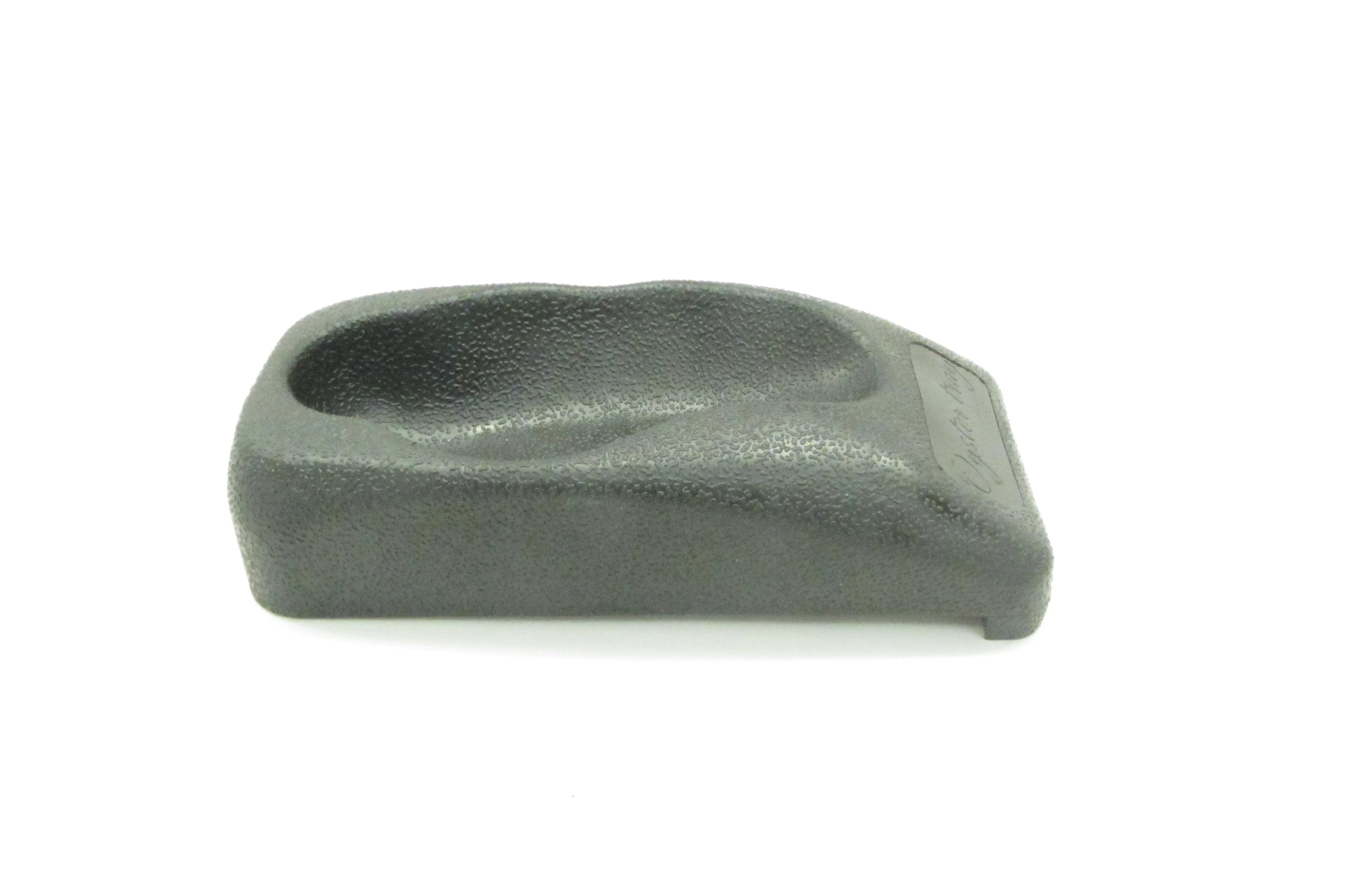 Oyster Holder for Shucking N32081