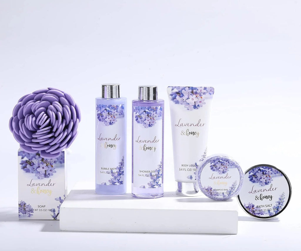 Lavender and Honey Spa Gift Set for Women O95575