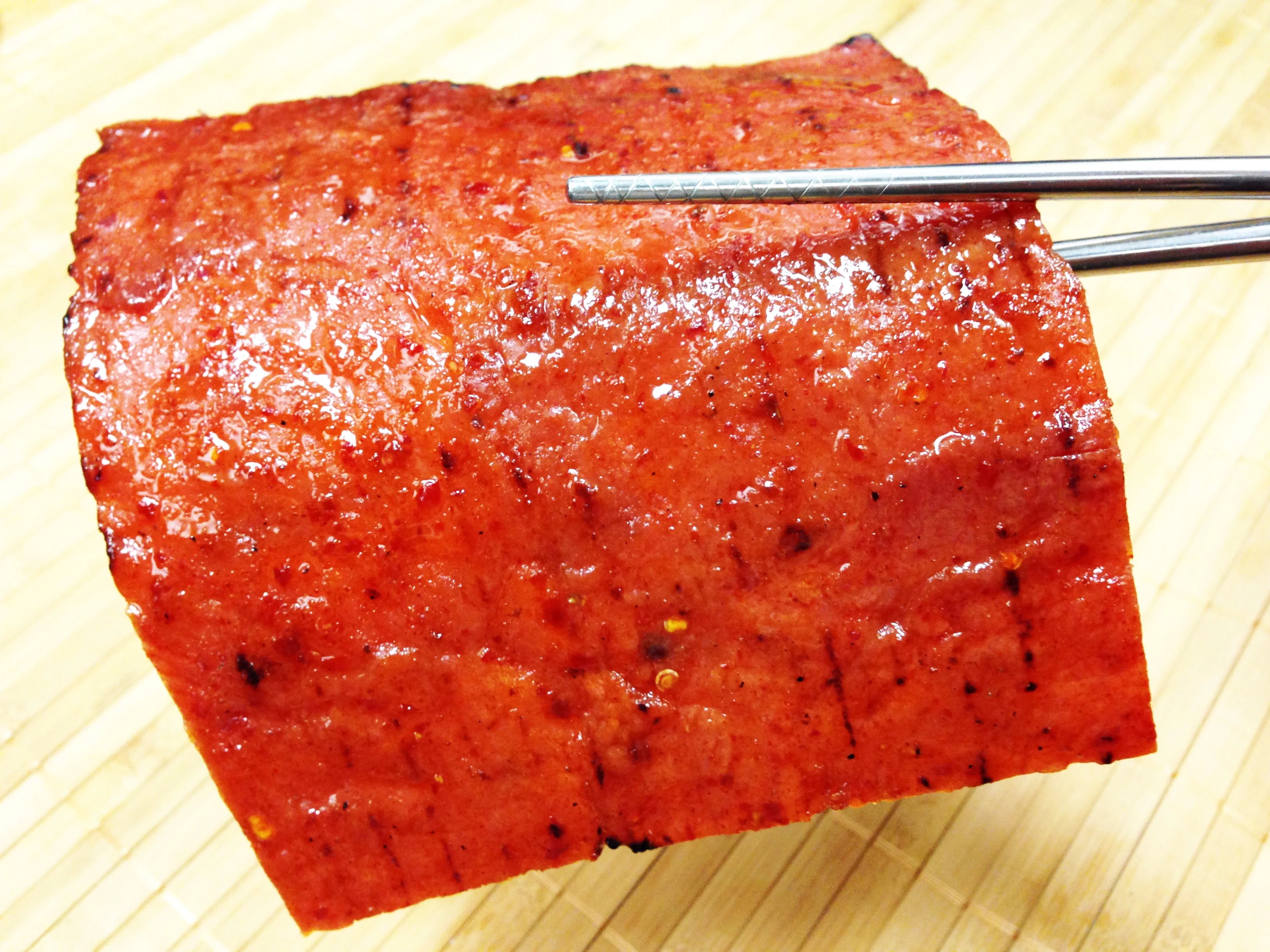 Fire-Grilled Pork Jerky Spicy 8 oz S724054