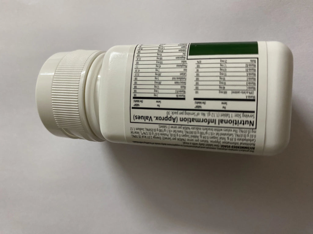 Daily multi vitamins tablets O3849