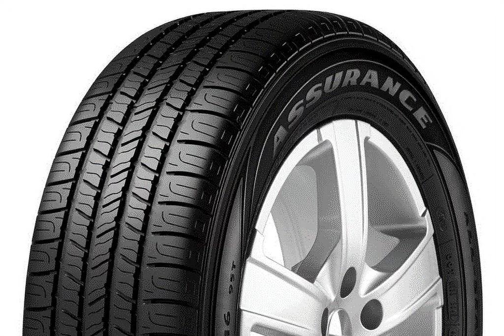 All-Season 215/60R17 96T Passenger Tire I549336